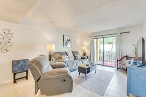 Waterfront Community w/ Perks: Mary Esther Condo