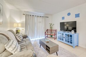 Waterfront Community w/ Perks: Mary Esther Condo