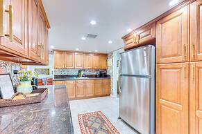 2 Mi to Dtwn: Vintage-inspired Gem in Palm Springs