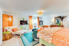 2 Mi to Dtwn: Vintage-inspired Gem in Palm Springs