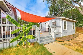 3 Mi to Dtwn: Cozy San Antonio Home w/ Casita!