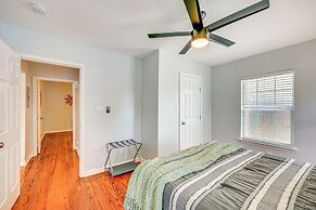 3 Mi to Dtwn: Cozy San Antonio Home w/ Casita!