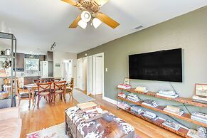4 Mi to Dtwn: Tranquil Retreat in Austin!