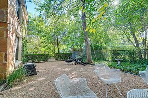 4 Mi to Dtwn: Tranquil Retreat in Austin!
