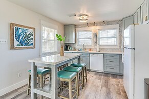 Walk to Beach: Modern Farmhouse in Surfside Beach!