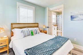 Walk to Beach: Modern Farmhouse in Surfside Beach!