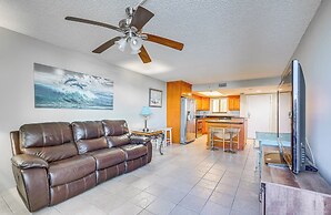 Scenic Balcony & Beach Access: Hudson Condo