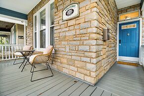 2 Mi to Dtwn Cincinnati: Home w/ Fenced Yard!