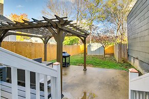 2 Mi to Dtwn Cincinnati: Home w/ Fenced Yard!