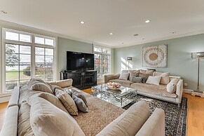 Groton Home < 1 Mi to Beach on Long Island Sound!