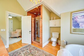 Groton Home < 1 Mi to Beach on Long Island Sound!