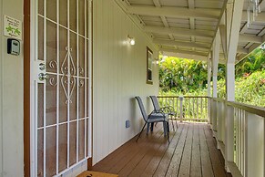 4 Mi to Beach: Keaau Retreat w/ Relaxing Porch!