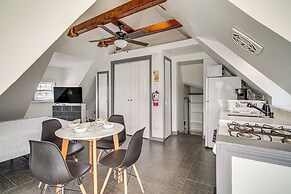 Steps to Beach: Couple's Retreat in Ocean City!