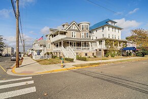 Steps to Beach: Couple's Retreat in Ocean City!