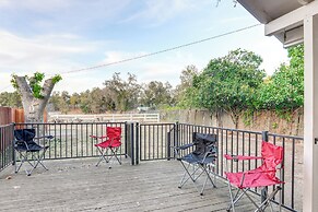 12 Mi to Folsom Historic District: Norcal Getaway