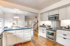 12 Mi to Folsom Historic District: Norcal Getaway