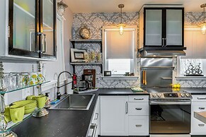 Newly Renovated Private Cottage Near Niagara River