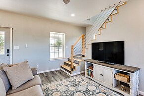 14-acre Property w/ On-site Fishing: Texas Escape
