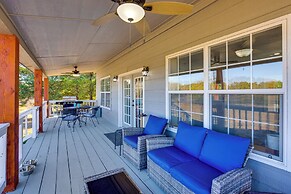 14-acre Property w/ On-site Fishing: Texas Escape