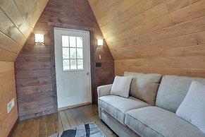 Fire Pit, Grill & On-site Pond: Kenton Cabin