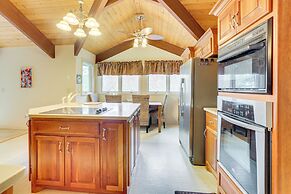 Secluded Countryside Home w/ Deck in Siler City