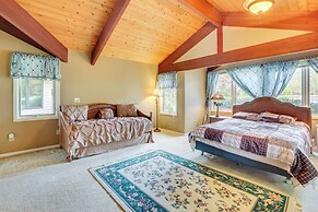 Secluded Countryside Home w/ Deck in Siler City