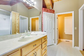 Secluded Countryside Home w/ Deck in Siler City