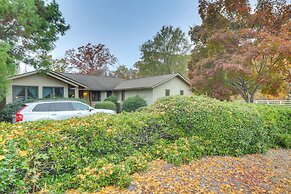 Secluded Countryside Home w/ Deck in Siler City