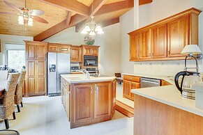 Secluded Countryside Home w/ Deck in Siler City