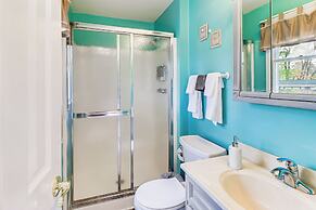 Screened Patio, Deck & Grill: Saint Inigoes Home!