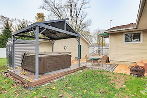Walk to Sandusky Bay: Home w/ Hot Tub & Fire Pit!