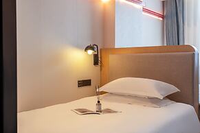 XIAMEN ZHONGSHAN ROAD  QULISTAR HOTEL