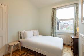 Host Stay Heather House