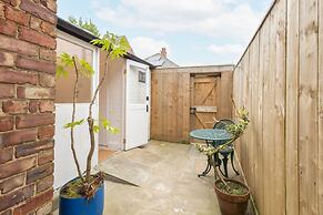 Host Stay Heather House