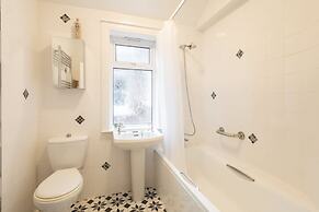 Host Stay Heather House