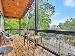 Ebenezer 4 Bedroom Cabin