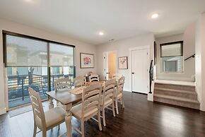 Luxury 3BR w/ Mountain Views at 1374 Gambel Oak Way