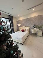 COZY- Vinhomes Grand Park Apartments