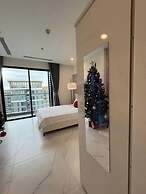 COZY- Vinhomes Grand Park Apartments