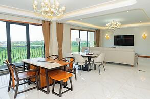 Royal International Hotel