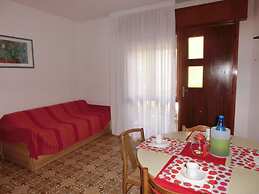 Bright Flat Close to Bibione Promenade