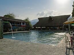 Hotel Acuarela del Rio