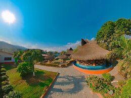 Hotel Acuarela del Rio