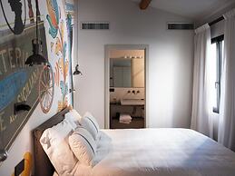 Pietrasanta Ai Teatri