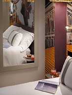 Pietrasanta Ai Teatri