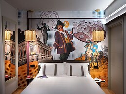 Pietrasanta Ai Teatri