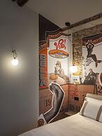 Pietrasanta Ai Teatri