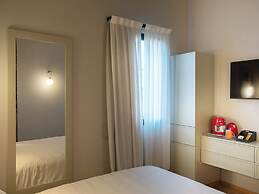 Pietrasanta Ai Teatri