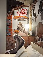 Pietrasanta Ai Teatri