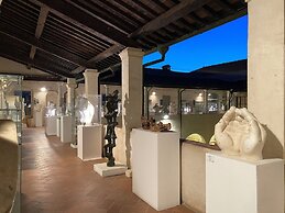 Pietrasanta Ai Teatri